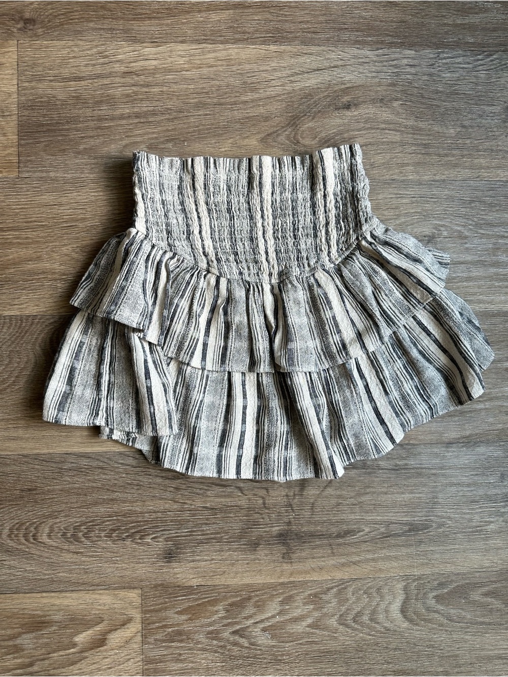 Mustard Seed Striped Smocked Tiered Ruffle Mini Skort Size Small Boho